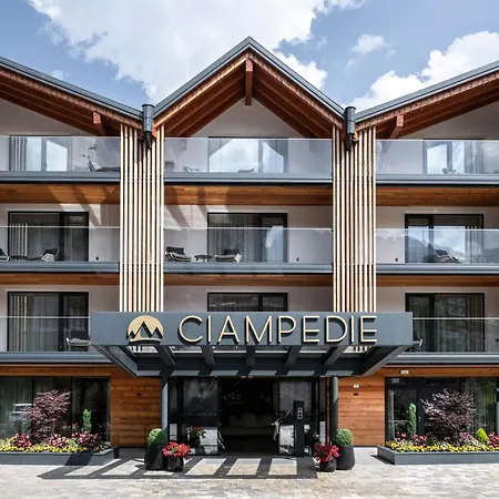 Ciampedie Luxury Alpine Spa Hotel-3